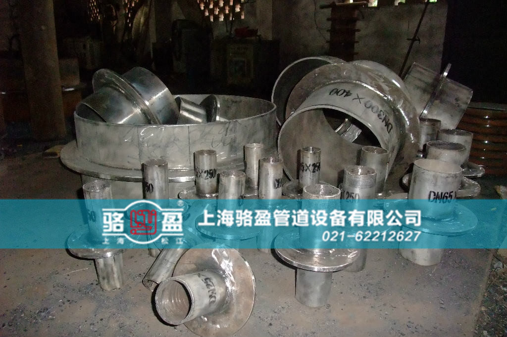 運(yùn)城市垣曲縣不銹鋼<a href=http://www.www.dxco.com.cn target=_blank class=infotextkey>防水套管</a>的多種規(guī)格對(duì)比